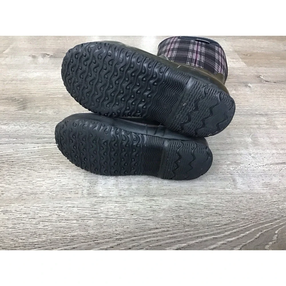 BOGS CLASSIC WINTER Plaid Girls Size 2 Black WATERPROOF Winter Snow BOOTS